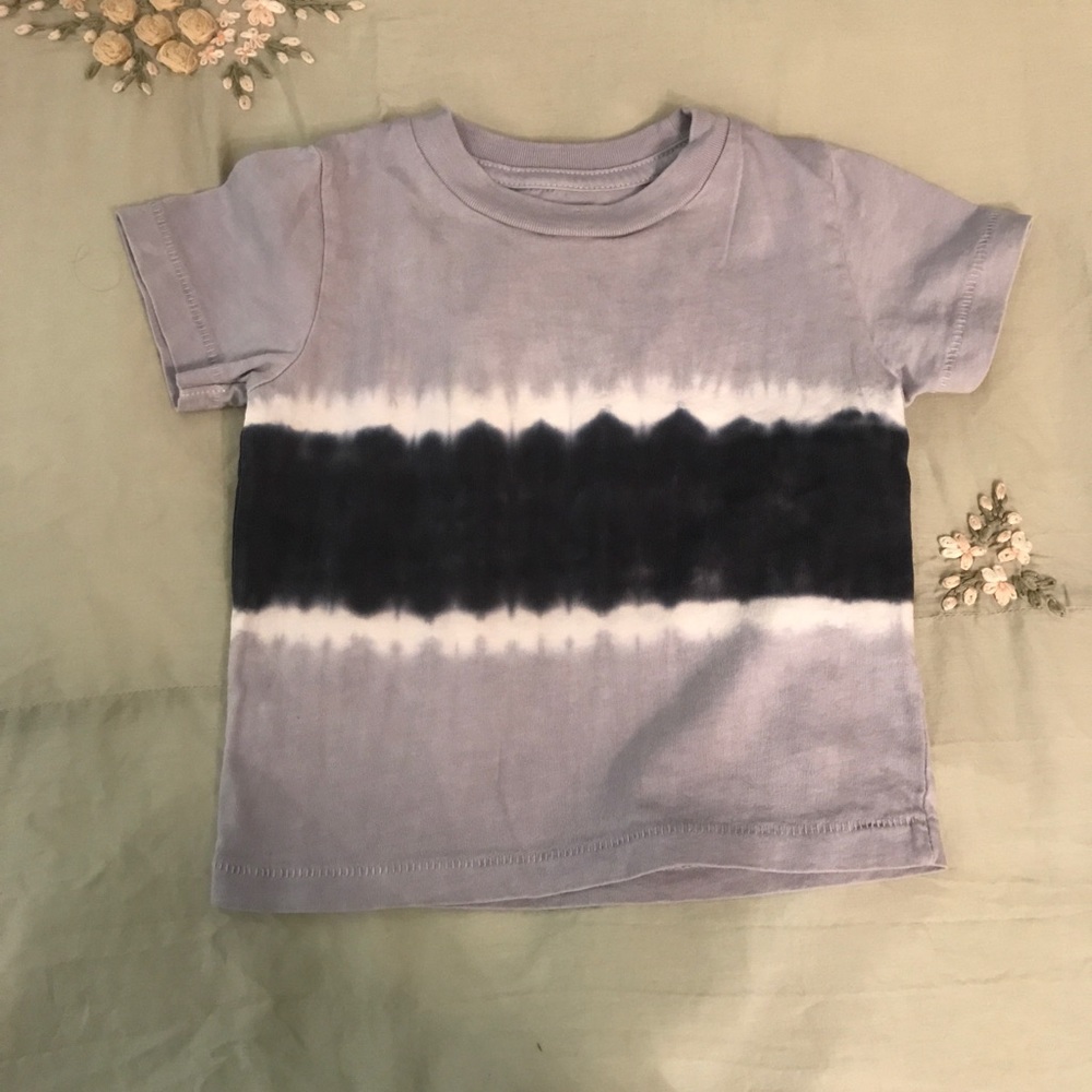 Peeks Kids baby blue tie dye t shirt / 4 for $20